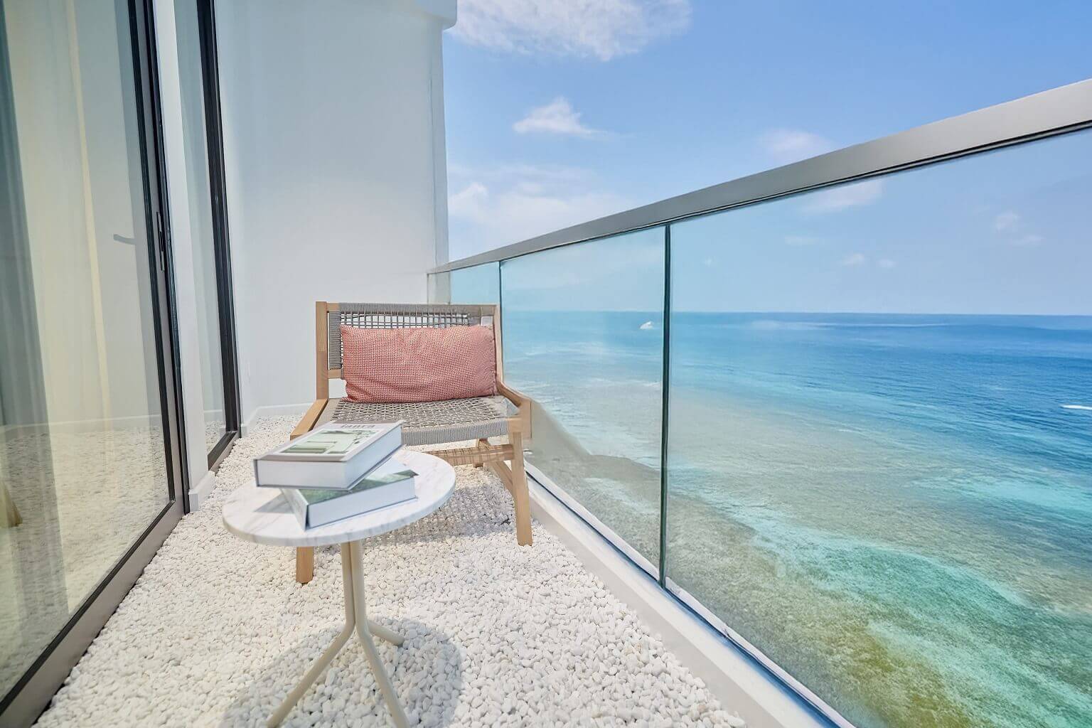 Căn hộ 3 phòng ngủ Prima Bay Hạ Long